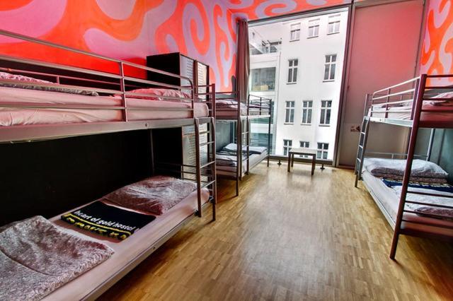 Heart Of Gold Hostel Берлин Экстерьер фото